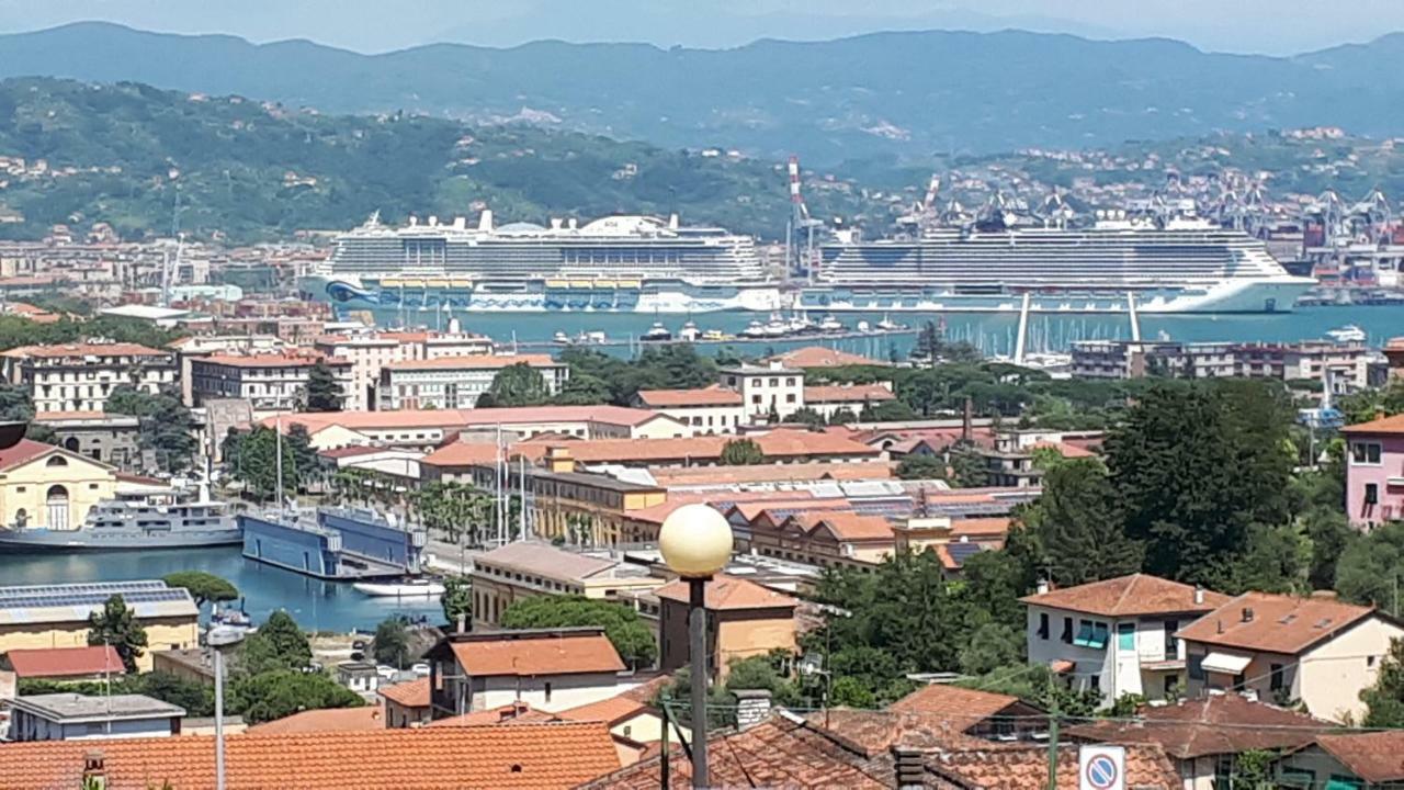 La Casa Di Max Vila La Spezia Exterior foto